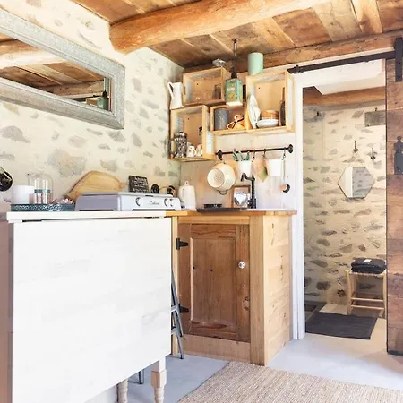 La Loge De Rose * Peyrelade